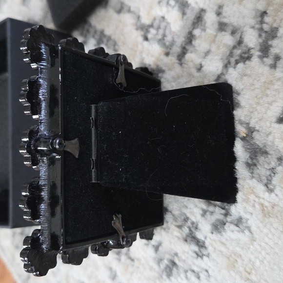 Austrian Crystal Picture Frame - Picture 8 of 13